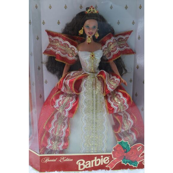 Happy Holiday Barbie 1997. 10th Anniversary. Fifth In A Series - Picture 4 of 6